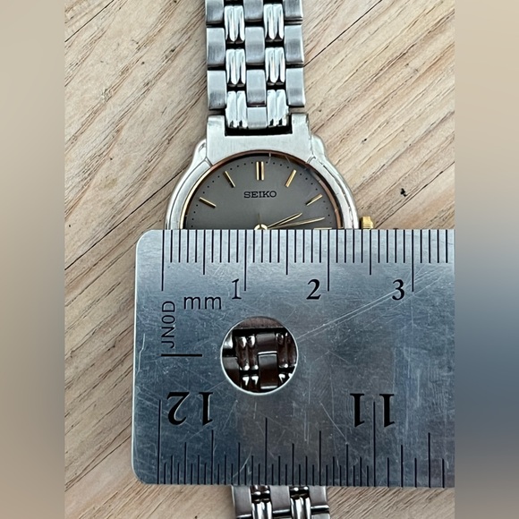 Seiko Silver and Gold Classic Dress Watch main image 6
